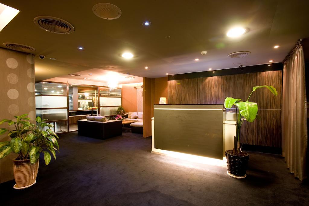 H.M.Hotel Hsinchu stad Exteriör bild