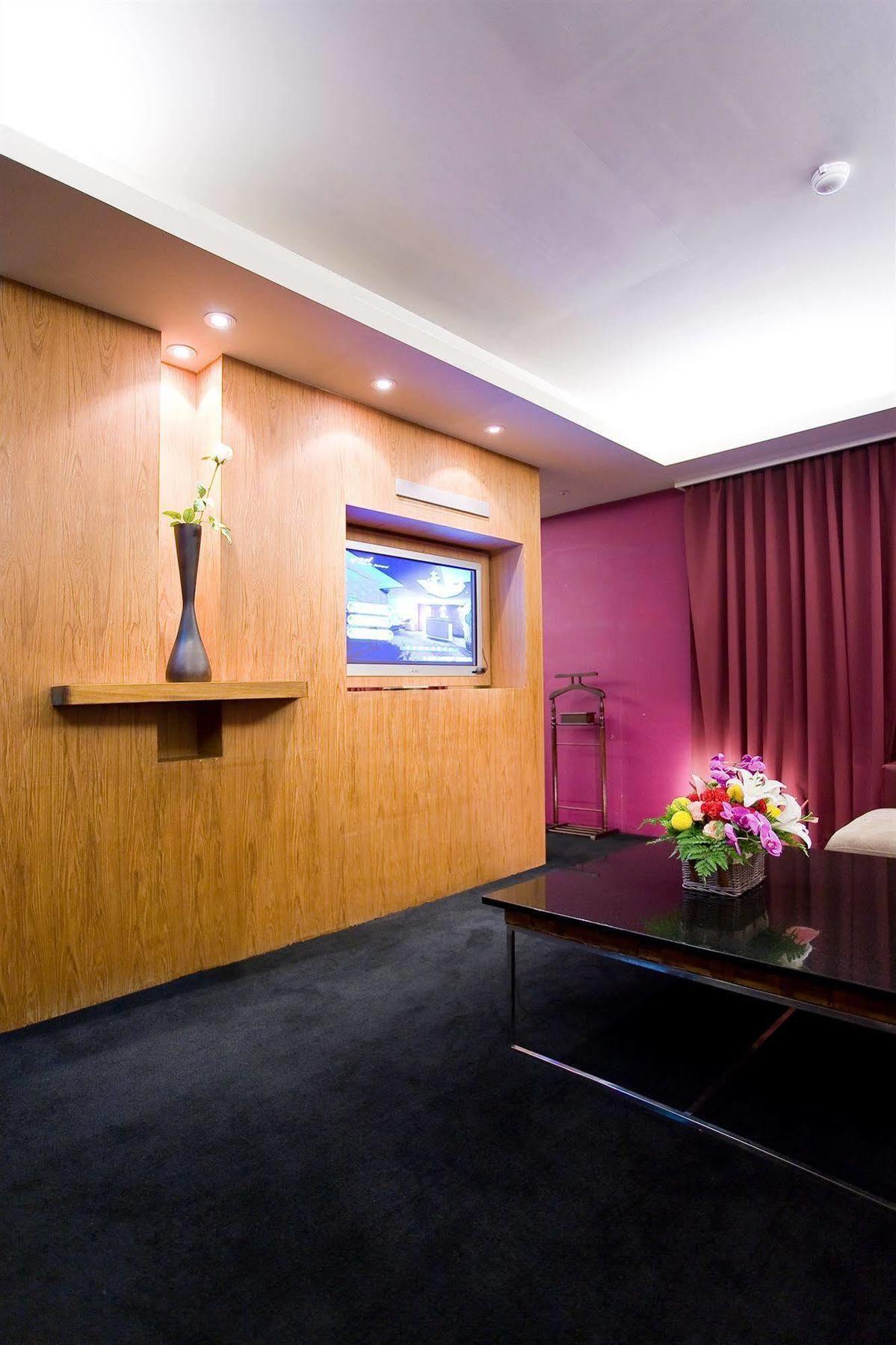 H.M.Hotel Hsinchu stad Exteriör bild