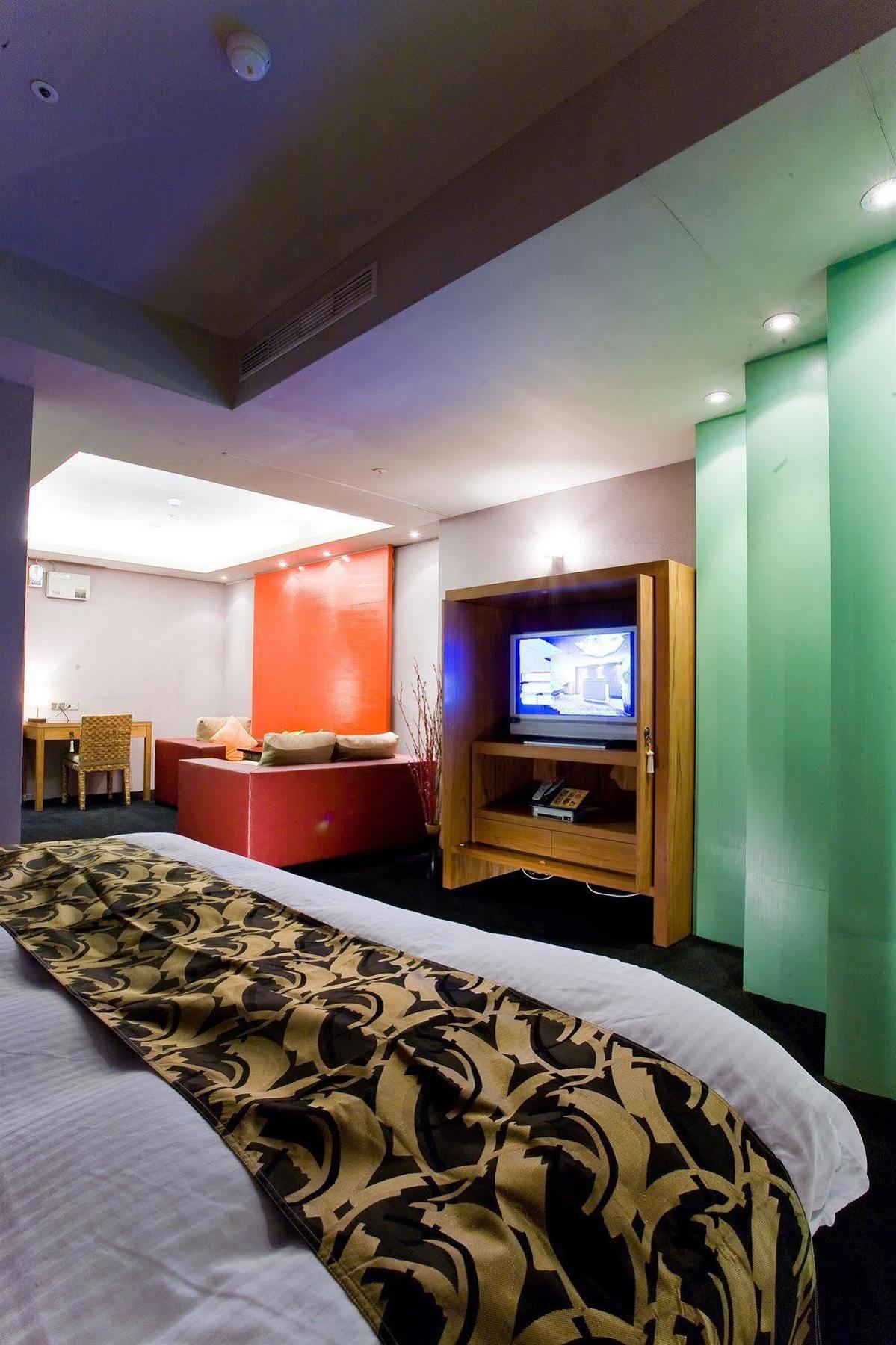 H.M.Hotel Hsinchu stad Exteriör bild