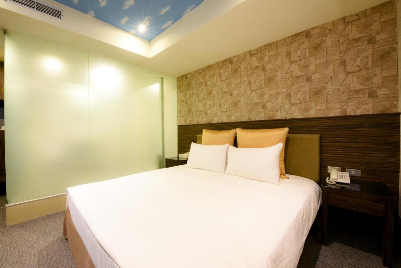 H.M.Hotel Hsinchu stad Exteriör bild